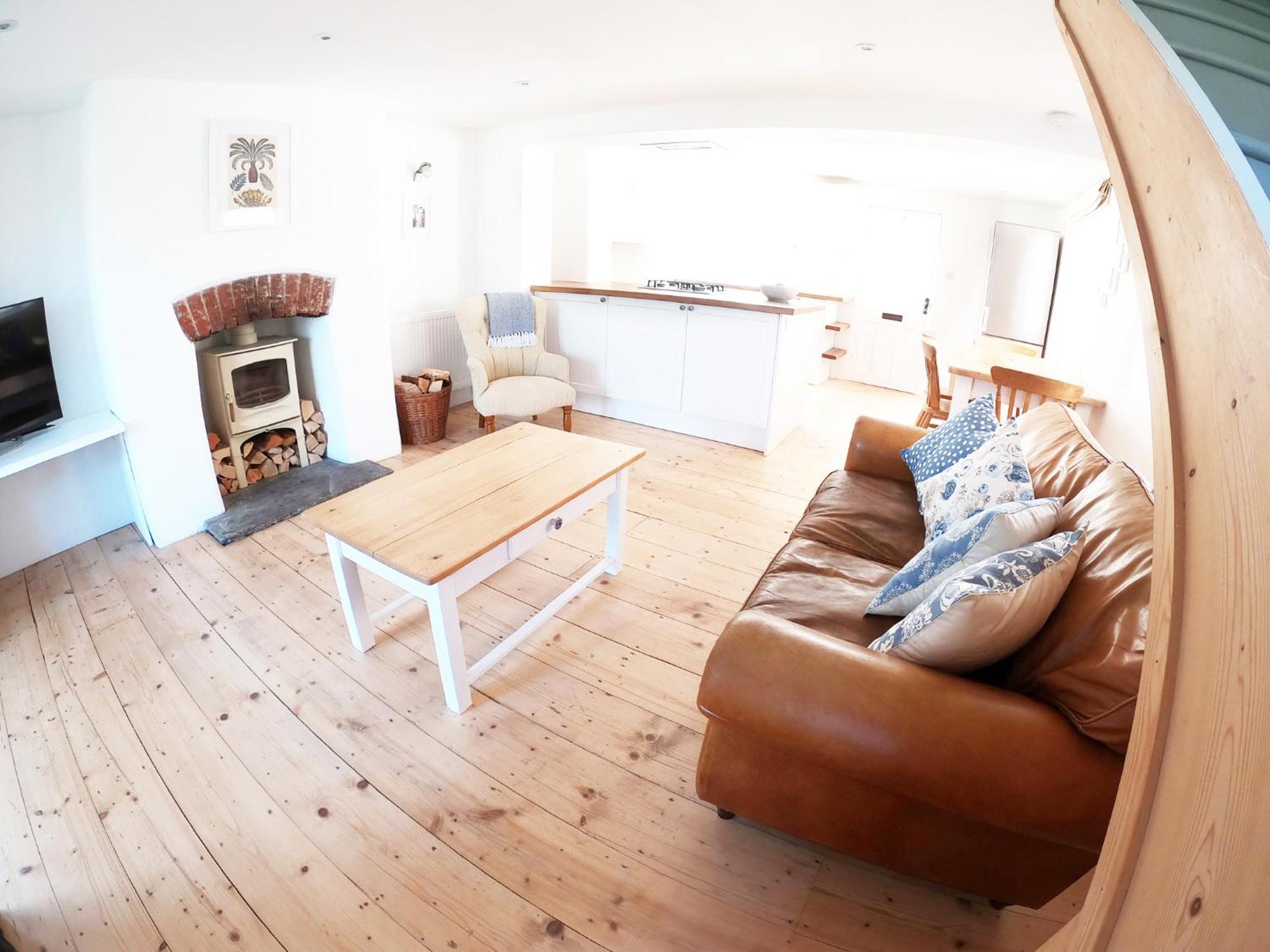 Cosy Beachside Cottage Bigbury Exterior photo