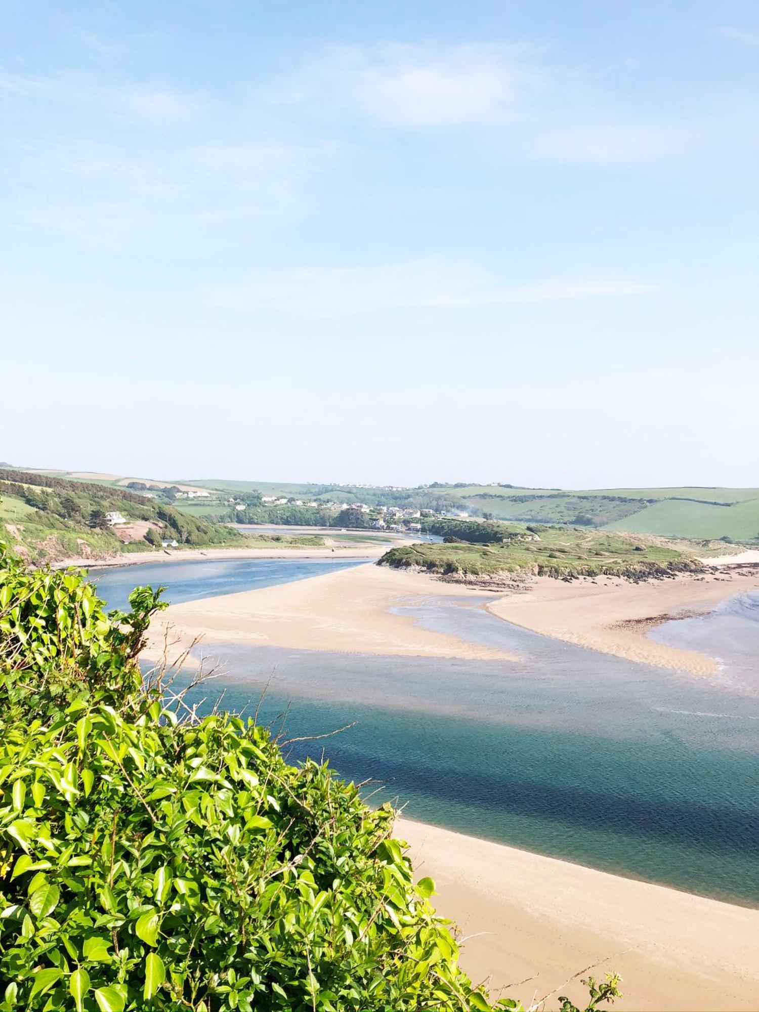 Cosy Beachside Cottage Bigbury Exterior photo